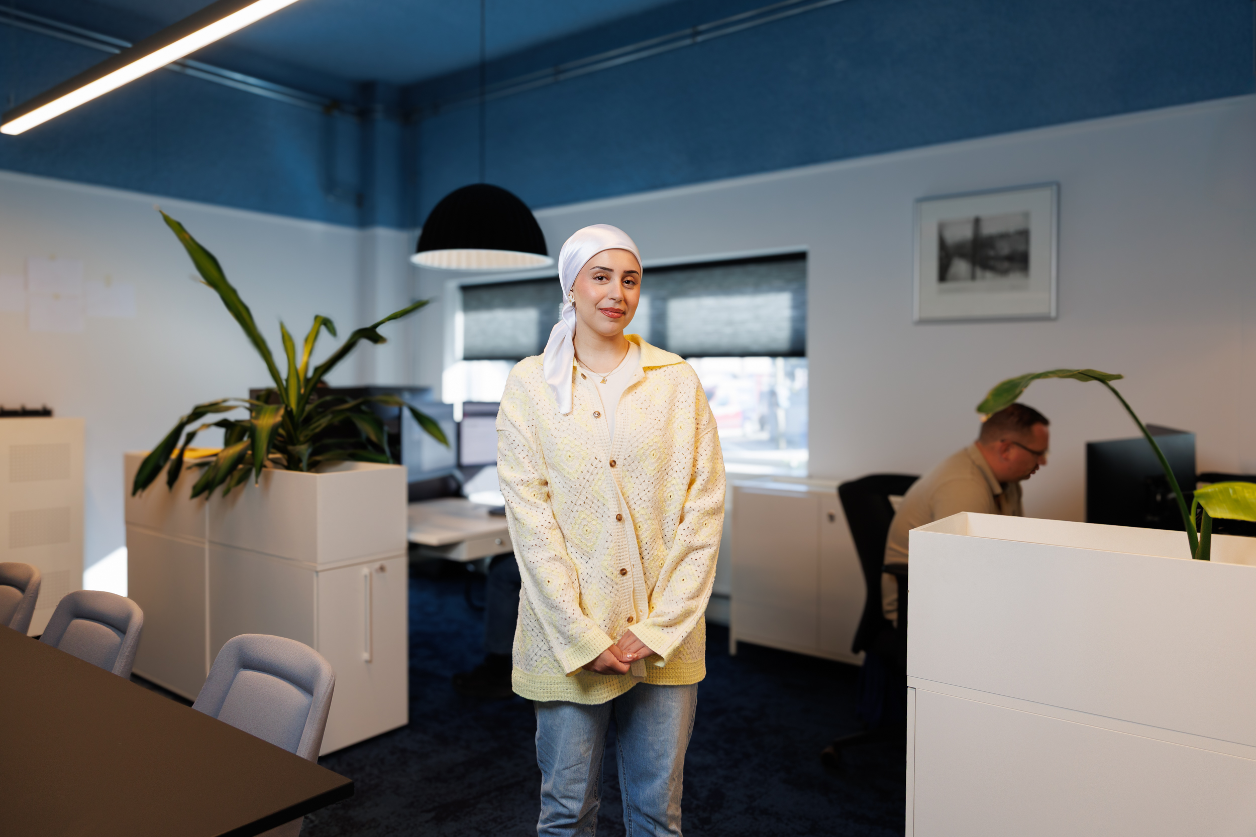 Amina Gallouch brengt een vleugje vrouw in de bouw - HSB Bouw - MB Gevelwerken